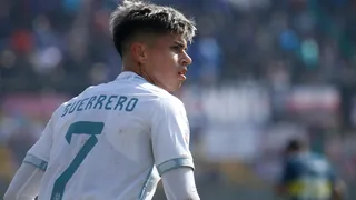 La rebelde lesión que tiene a Maximiliano Guerrero complicado y sin fecha de retorno en U. de Chile
