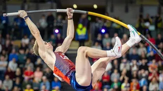 Estados Unidos anuncia tres estrellas que van a París 2024 para adueñarse del salto con Garrocha