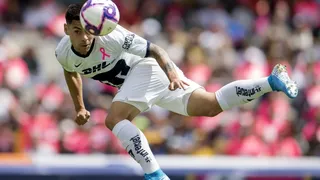 Felipe Mora y Angelo Sagal vieron en cancha el empate entre Pumas y Juárez en México