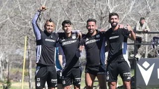 Colo Colo cambió de casa: Los albos entrenaron en Pirque antes del duelo con Puerto Montt