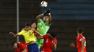 Julio Fierro, arquero de La Roja sub 17: Tuvimos unas equivocaciones letales