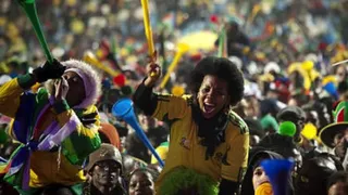 El duro desafío a fanáticos del fútbol a permanecer en silencio en partidos del Mundial