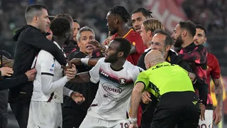 Golazos y con final polémico: Roma y Salernitana igualaron en el Estadio Olímpico