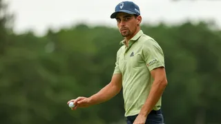 Joaquín Niemann sigue en el top ten y peleará por el título en la última jornada en Escocia