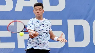 Y fue con una paliza: Tomás Barrios a semifinales en Guayaquil