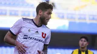 Larrivey no desaprovechó un cobro penal y emparejó la cuenta para la U ante Fernández Vial