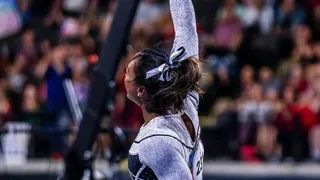 Estados Unidos inscribió a Simone Biles en la lista preliminar para Santiago 2023