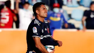 La U se desahogó ante Deportes Antofagasta con un derechazo de Yonathan Andía