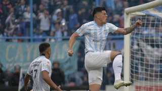 Atlético Tucumán sostuvo su alza en la liga argentina con ajustada victoria sobre Independiente