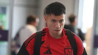 La baja de último minuto que golpea a Colo Colo y cambia los planes en Uruguay