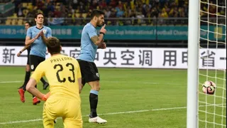 Con goles de Suárez y Cavani Uruguay derrotó a República Checa por semifinales de China Cup