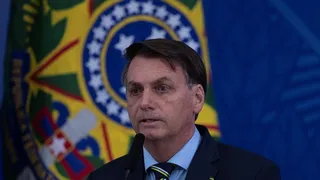 Jair Bolsonaro afirmó que varios equipos se declararán en quiebra por el coronavirus