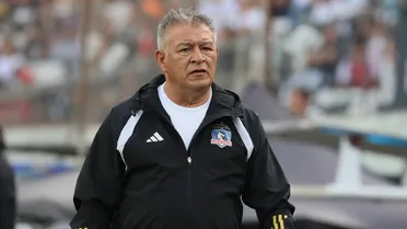 Claudio Borghi pone en alerta a Colo Colo de cara a participación en Copa Libertadores