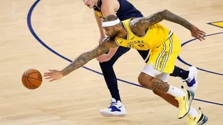 Golden State venció a Denver y quedó a un paso de la mejor marca en el Oeste