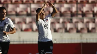 Brayan Véjar marcó un golazo de media distancia en la Supercopa