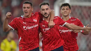 Independiente de Cabral, Loyola y Galdames gana y es líder en Argentina