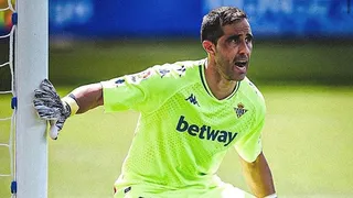 “Volvemos con todo”: Claudio Bravo valoró el arranque triunfal de Betis en España