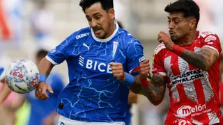 UC vs U de Chile: Garnero lanza “Favorito es la U”, ¿qué se juega cada uno en el clásico del domingo?