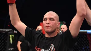 Brian Ortega se impuso a The Korean Zombie en la pelea estelar del UFC Fight Island 6