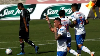 Universidad Católica hizo uso de la opción de compra de Tomás Asta-Buruaga