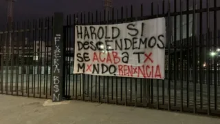 Hinchas de Colo Colo colgaron lienzo con amenaza a Mayne-Nicholls en el Monumental