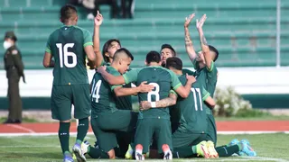 Bolivia goleó a Trinidad y Tobago en la antesala del partido frente a Chile