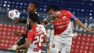 Corinthians no pudo con River Plate de Paraguay en su debut en Copa Sudamericana