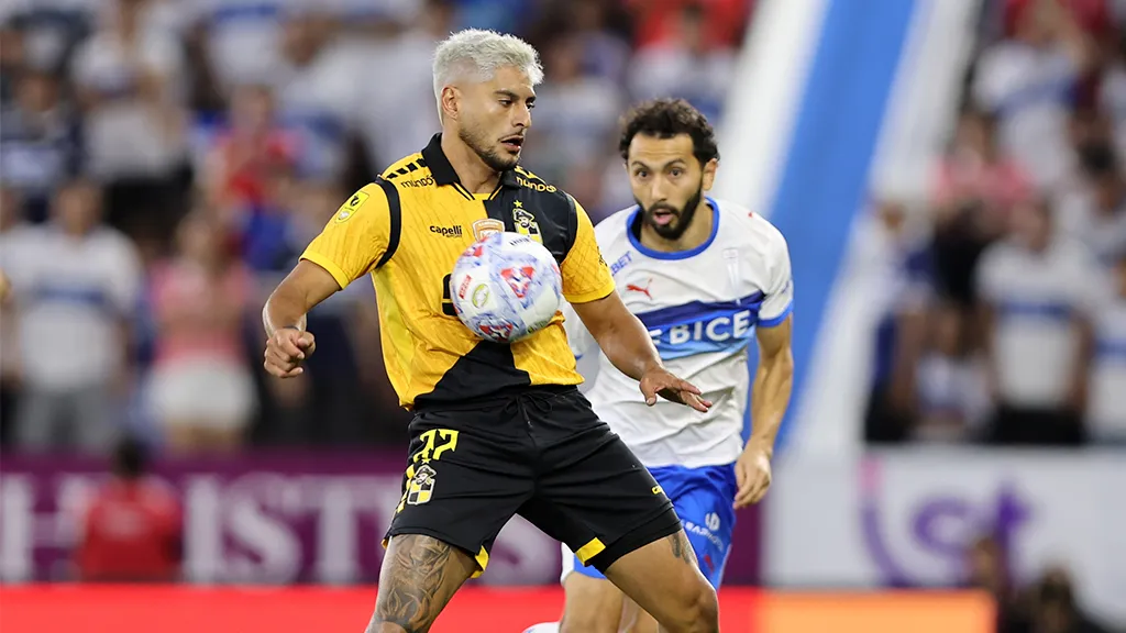 El bajo momento personal del "Tigre" Riveros / Photosport