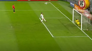 ¡Controversia! Thompson anotó ante La Calera luego que no cobraran un autogol de Colo Colo