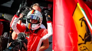 Sebastian Vettel y Ferrari celebraron con sorpresivo triunfo en el GP de Australia