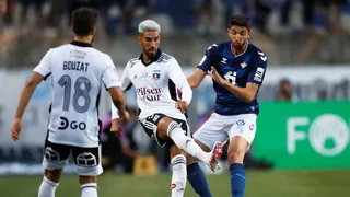 Colo Colo y Real Betis se enfrentan en Viña del Mar