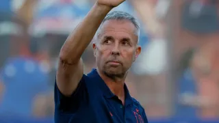 La U de Chile fija el día decisivo: la reunión que puede sellar la salida de Gustavo Álvarez