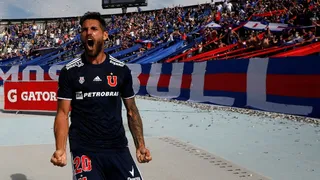 Joaquín Larrivey: Roggiero es una persona capacitada y el tiempo dirá si hace un buen trabajo en la U