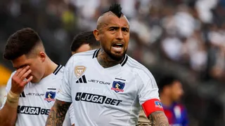 La jugada arriesgada de González: así será la formación de Colo Colo ante la U de Chile en el Monumental