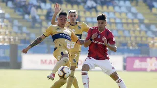 No revive: U. de Chile se mantuvo en el fondo de la clasificación al empatar con Everton