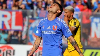 La U al Tribunal y Altamirano a una amarilla de perderse un partido