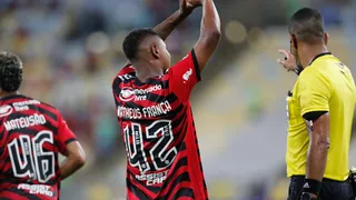 Flamengo de Vidal y Pulgar derrotó a Audax RJ en su debut en el Campeonato Carioca