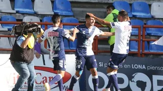 Pachuca de Víctor Dávila venció a Cruz Azul de Igor Lichnovsky y se prendió en la liga mexicana