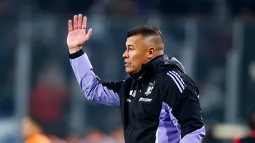 Almirón sacó la voz y contó cómo vivió el peor momento de la crisis de Colo Colo