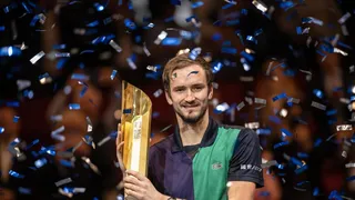 Medvedev levantó en Viena el título 15 de su carrera y clasificó a las Finales ATP de Turín