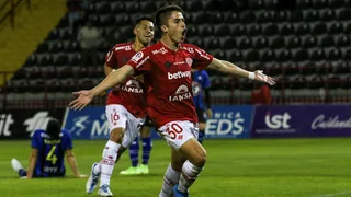 Colo Colo avanzó en negociaciones para fichar a Matías Moya