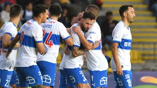 Universidad Católica doblegó a Coquimbo y festejó su primera victoria en la pretemporada