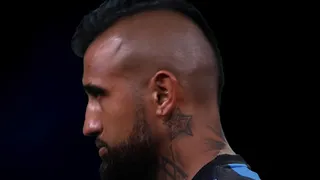 La espectacular presentación de Inter a Arturo Vidal con música de Black Eyed Peas