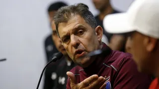 Aníbal Mosa y los jugadores de Colo Colo ya tienen fecha de formalización por caso licencias