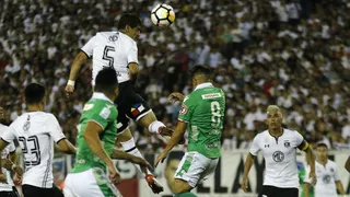 Médico de Colo Colo: Es “muy poco probable” que Julio Barroso esté en el debut por la Libertadores