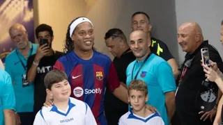 Ronaldinho brilló en Israel junto a las leyendas de FC Barcelona