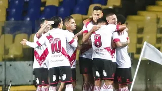 Curicó Unido batió a U. de Concepción y continuó con su remontada en el Campeonato Nacional