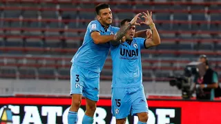 Matías Donoso con un cabezazo igualó el marcador para Iquique ante Universidad de Chile