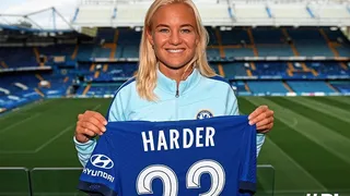 Pernille Harder se convirtió en el fichaje más caro del fútbol femenino al llegar a Chelsea