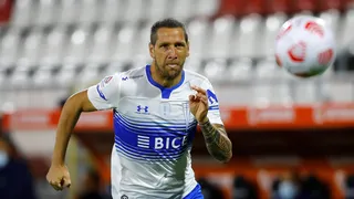 Gustavo Poyet recuperó dos piezas claves en U. Católica para el duelo ante Atlético Nacional